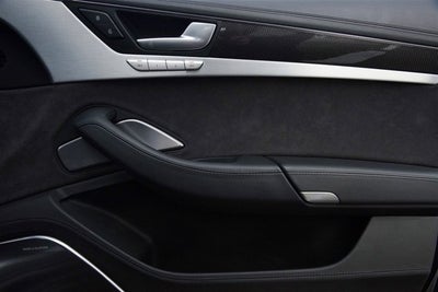 2013 Audi S8 4dr Sdn