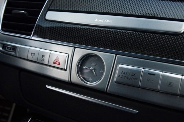 2013 Audi S8 4dr Sdn