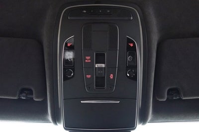 2013 Audi S8 4dr Sdn