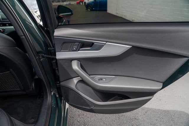 2017 Audi A4 Premium Plus