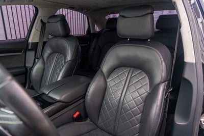 2015 Audi S8 4dr Sdn