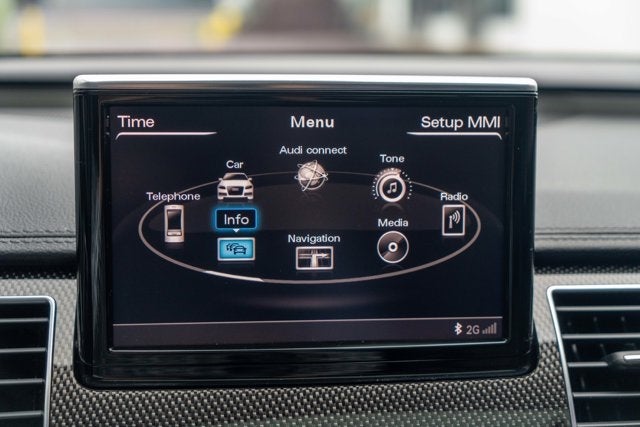 2015 Audi S8 4dr Sdn