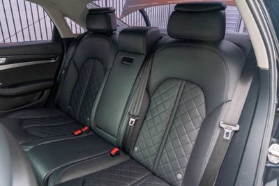 2015 Audi S8 4dr Sdn
