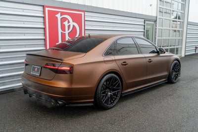 2015 Audi S8 4dr Sdn