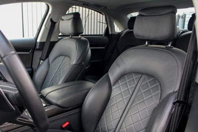 2015 Audi S8 4dr Sdn