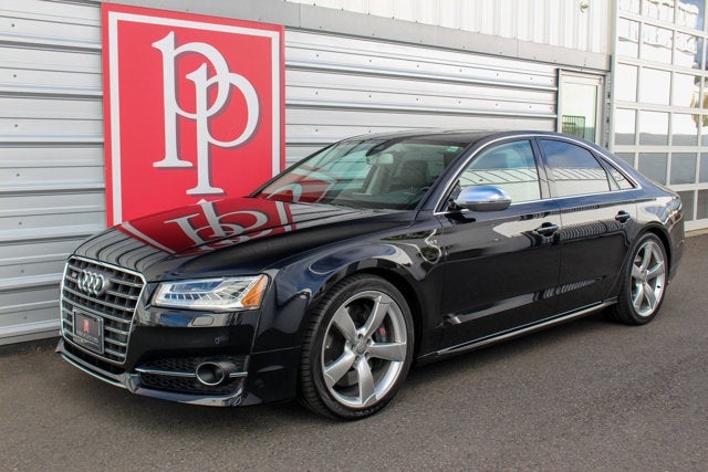 2015 Audi S8 4dr Sdn