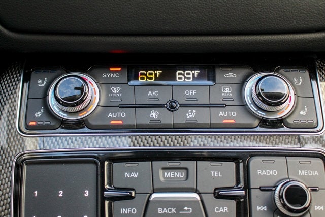 2015 Audi S8 4dr Sdn