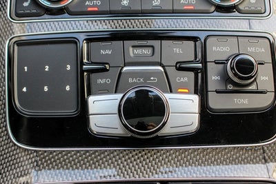 2015 Audi S8 4dr Sdn