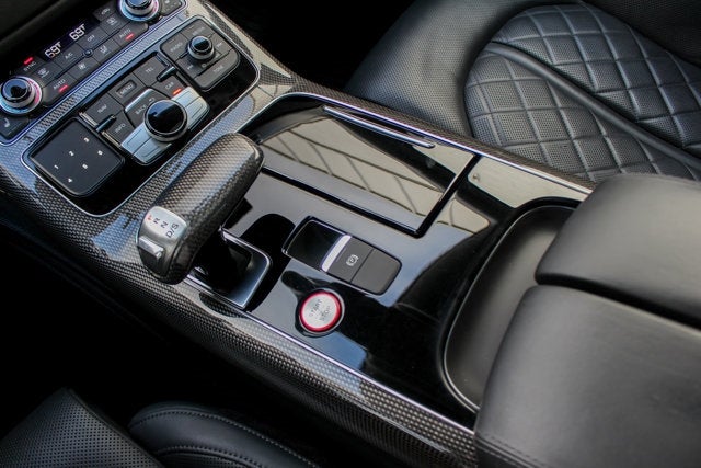 2015 Audi S8 4dr Sdn