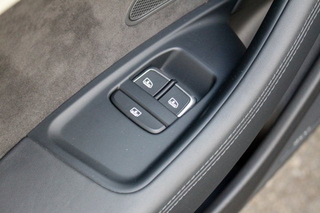 2015 Audi S8 4dr Sdn