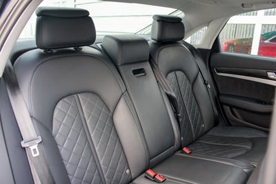 2015 Audi S8 4dr Sdn
