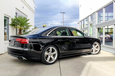 2015 Audi S8 4dr Sdn