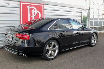 2015 Audi S8 4dr Sdn