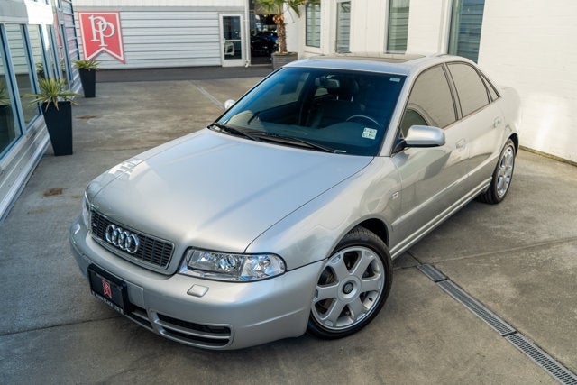 2002 Audi S4 4dr Sdn quattro AWD Man