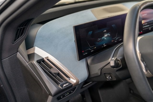 2022 BMW iX xDrive50