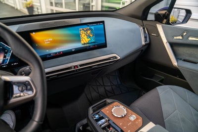 2022 BMW iX xDrive50