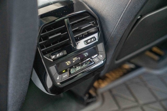 2022 BMW iX xDrive50