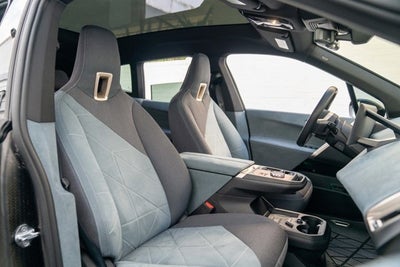 2022 BMW iX xDrive50