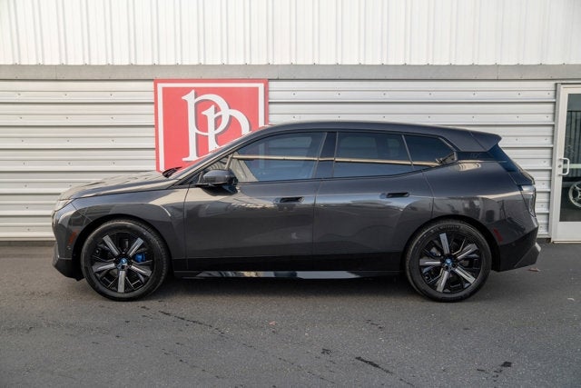 2022 BMW iX xDrive50