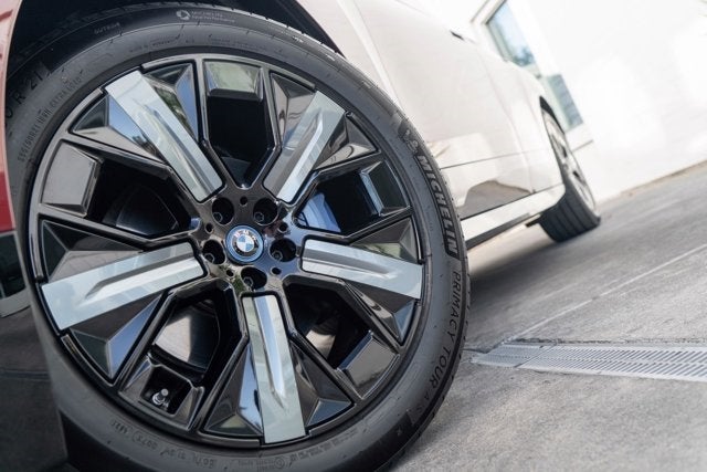 2022 BMW iX xDrive50