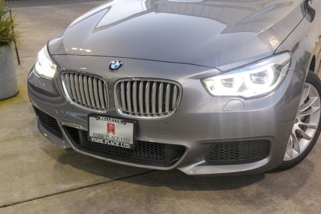 2015 BMW 5 Series Gran Turismo 550i