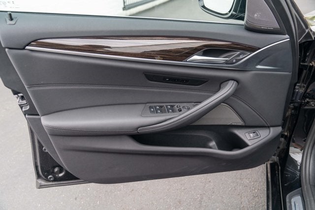 2023 BMW 5 Series 540i xDrive