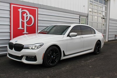2017 BMW 7 Series 740i M-Sport