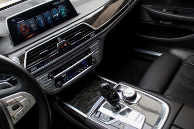 2017 BMW 7 Series 740i M-Sport