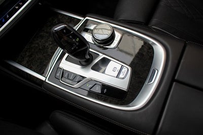 2017 BMW 7 Series 740i M-Sport