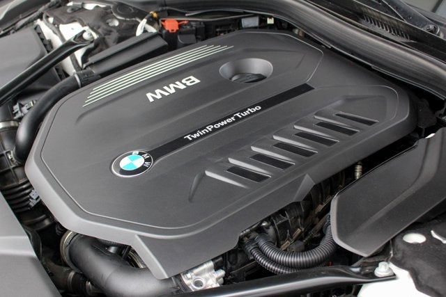 2017 BMW 7 Series 740i M-Sport