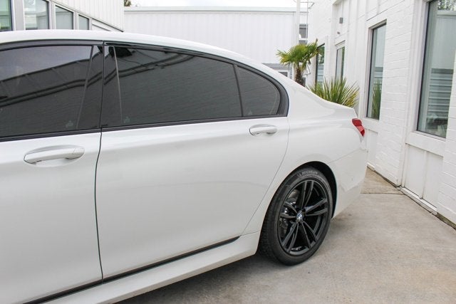 2017 BMW 7 Series 740i M-Sport