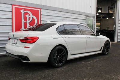 2017 BMW 7 Series 740i M-Sport