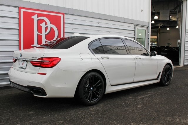 2017 BMW 7 Series 740i M-Sport