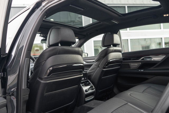 2018 BMW 7 Series 750i