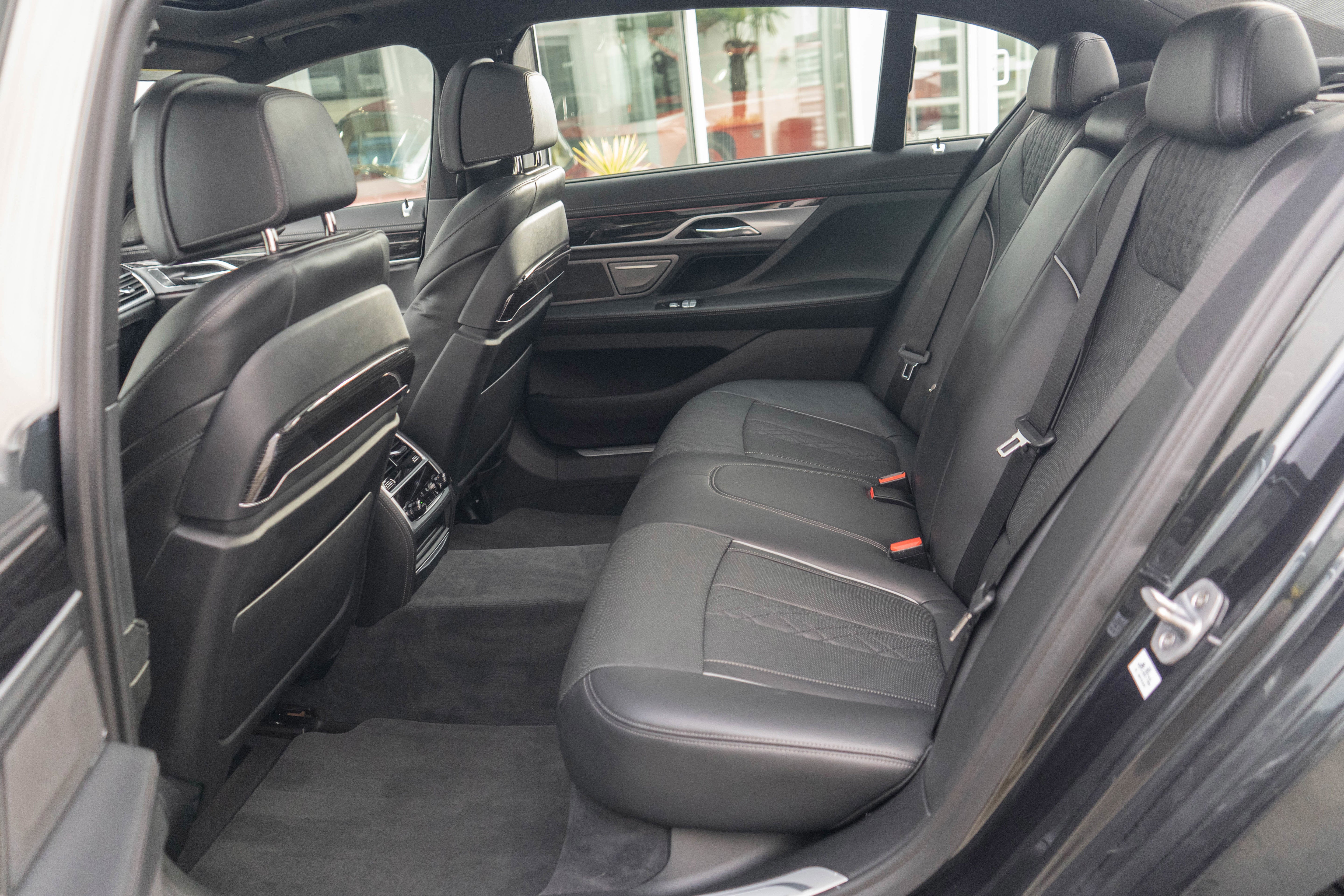 2018 BMW 7 Series 750i