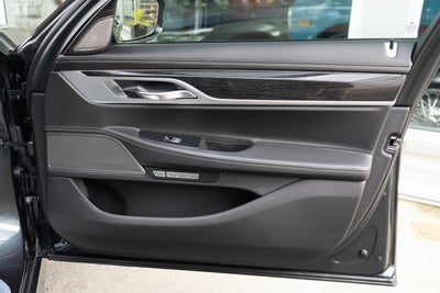 2018 BMW 7 Series 750i