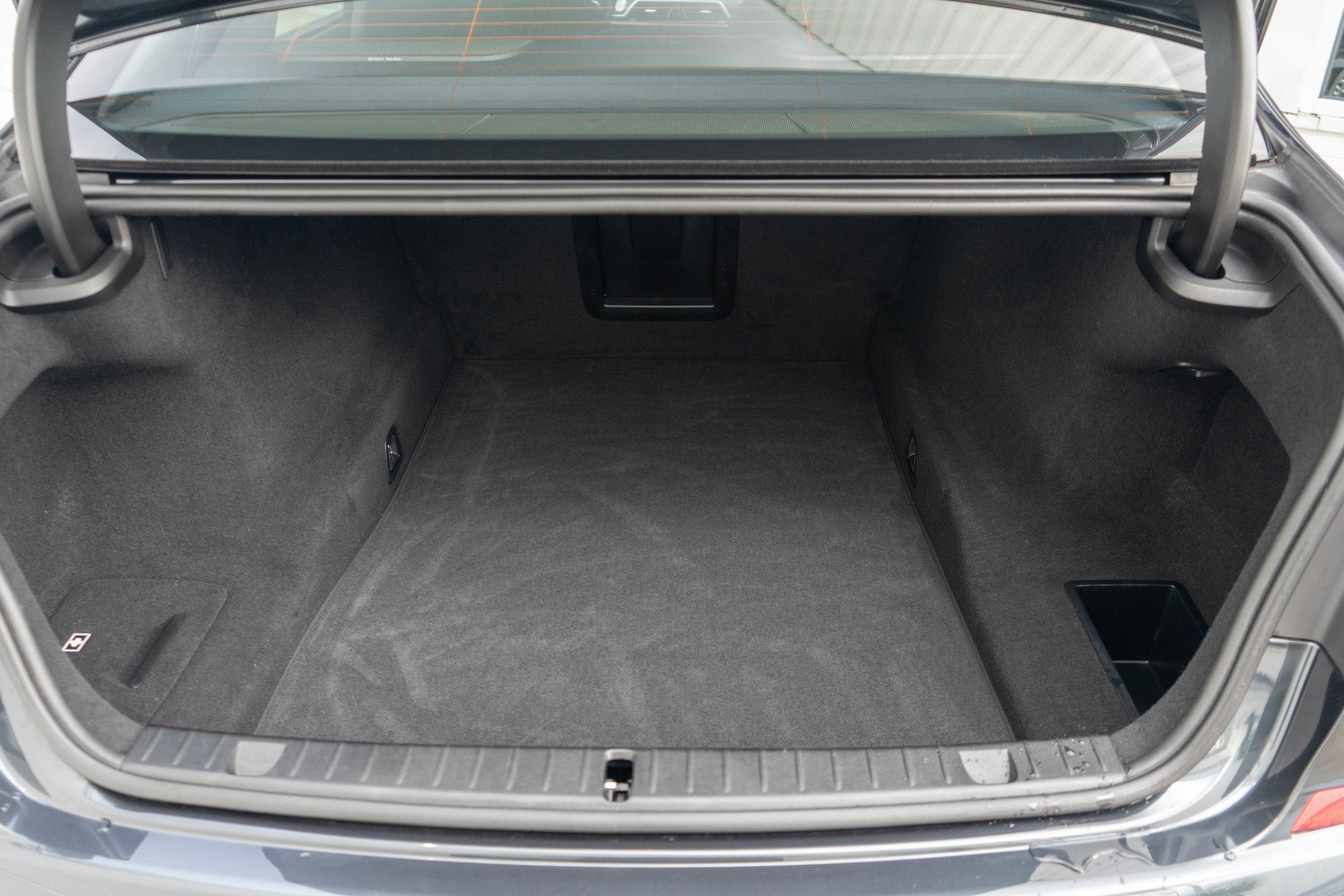 2018 BMW 7 Series 750i