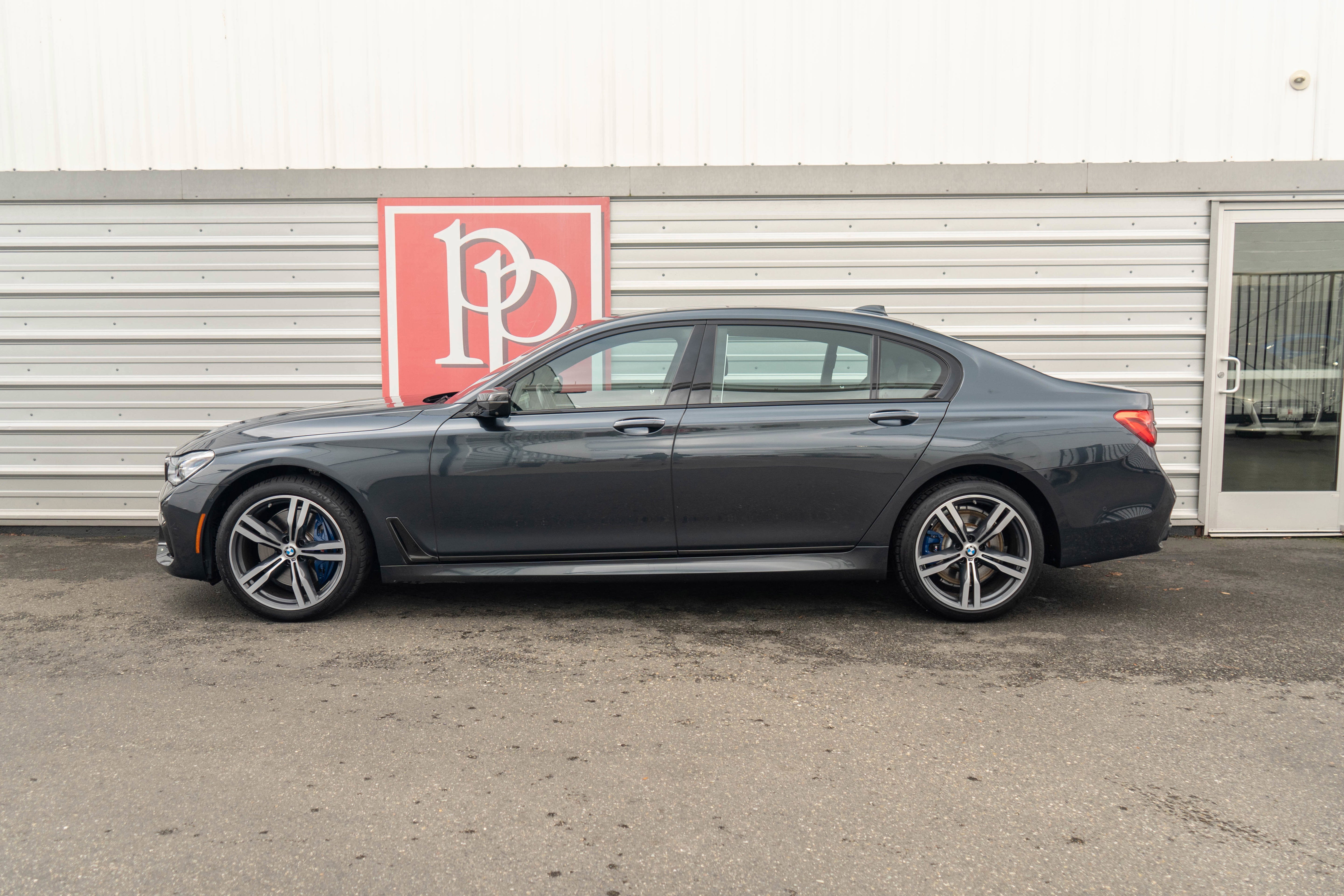 2018 BMW 7 Series 750i