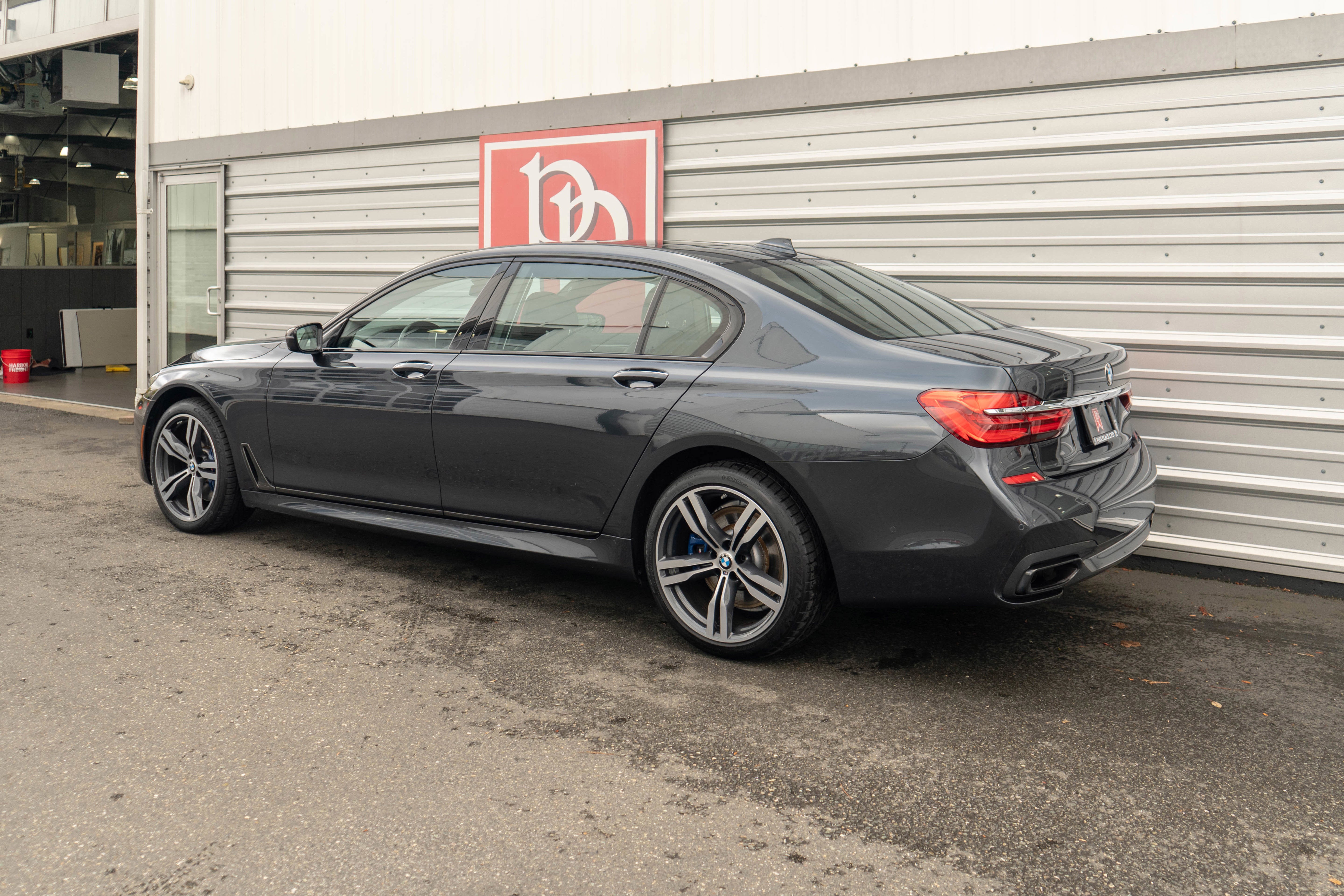 2018 BMW 7 Series 750i