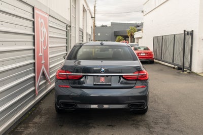 2018 BMW 7 Series 750i
