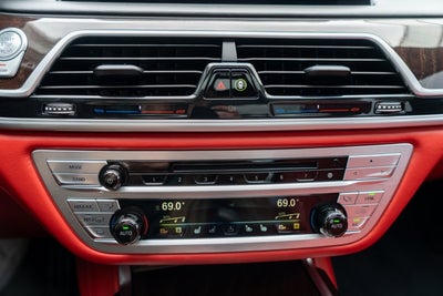 2017 BMW 7 Series M760i xDrive