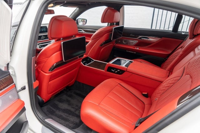 2017 BMW 7 Series M760i xDrive
