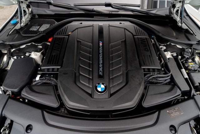 2017 BMW 7 Series M760i xDrive