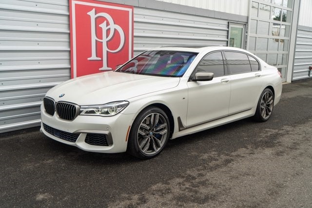 2017 BMW 7 Series M760i xDrive