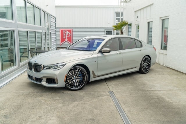 2019 BMW 7 Series M760i xDrive