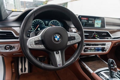 2019 BMW 7 Series M760i xDrive