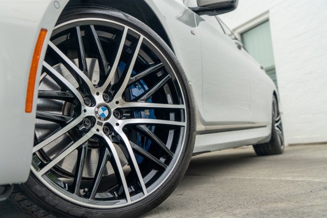 2019 BMW 7 Series M760i xDrive