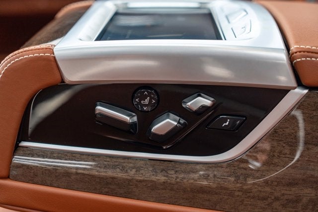2019 BMW 7 Series M760i xDrive