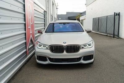 2019 BMW 7 Series M760i xDrive