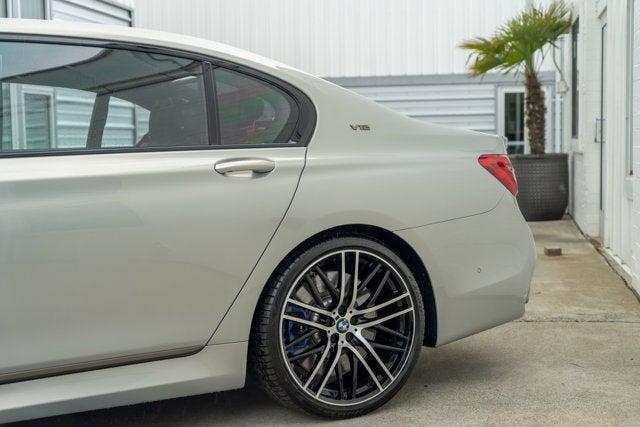 2019 BMW 7 Series M760i xDrive